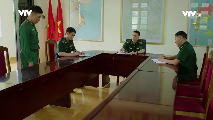 Cuộc chiến không giới tuyến - Tập 2: Đồn trưởng biên phòng đẹp trai, tài giỏi bị vợ phản bội - Ảnh 14. Cuộc chiến không giới tuyến - Tập 2: Đồn trưởng biên phòng đẹp trai, tài giỏi bị vợ phản bội - Ảnh 14.