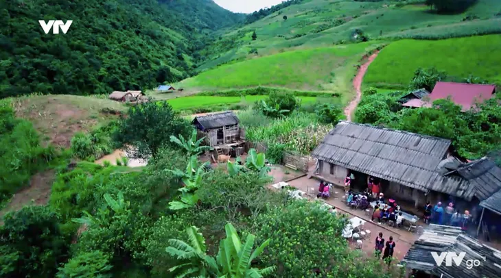 Cuộc chiến không giới tuyến - Tập 3: Trung nghi ngờ con rể của đại gia bản buôn ma túy - Ảnh 16. Cuộc chiến không giới tuyến - Tập 3: Trung nghi ngờ con rể của đại gia bản buôn ma túy - Ảnh 16.