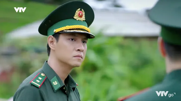 Cuộc chiến không giới tuyến - Tập 3: Trung nghi ngờ con rể của đại gia bản buôn ma túy - Ảnh 1. Cuộc chiến không giới tuyến - Tập 3: Trung nghi ngờ con rể của đại gia bản buôn ma túy - Ảnh 1.