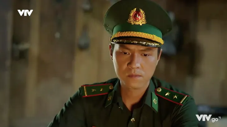 Cuộc chiến không giới tuyến - Tập 3: Trung nghi ngờ con rể của đại gia bản buôn ma túy - Ảnh 20. Cuộc chiến không giới tuyến - Tập 3: Trung nghi ngờ con rể của đại gia bản buôn ma túy - Ảnh 20.