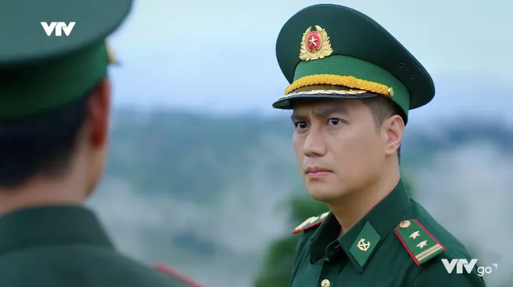 Cuộc chiến không giới tuyến - Tập 3: Trung nghi ngờ con rể của đại gia bản buôn ma túy - Ảnh 2. Cuộc chiến không giới tuyến - Tập 3: Trung nghi ngờ con rể của đại gia bản buôn ma túy - Ảnh 2.