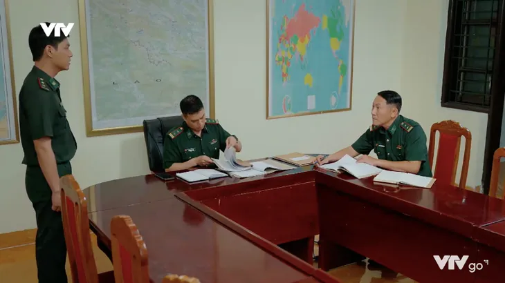 Cuộc chiến không giới tuyến - Tập 3: Trung nghi ngờ con rể của đại gia bản buôn ma túy - Ảnh 6. Cuộc chiến không giới tuyến - Tập 3: Trung nghi ngờ con rể của đại gia bản buôn ma túy - Ảnh 6.