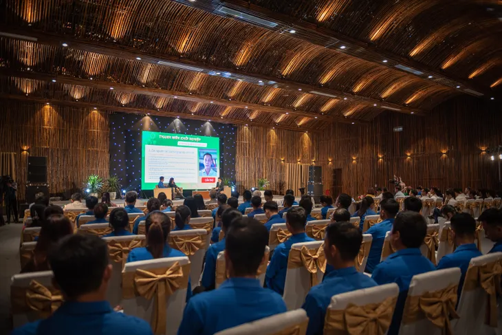 Giúp thanh niên khởi nghiệp từ nông nghiệp sinh thái - Ảnh 1. Giúp thanh niên khởi nghiệp từ nông nghiệp sinh thái - Ảnh 1.