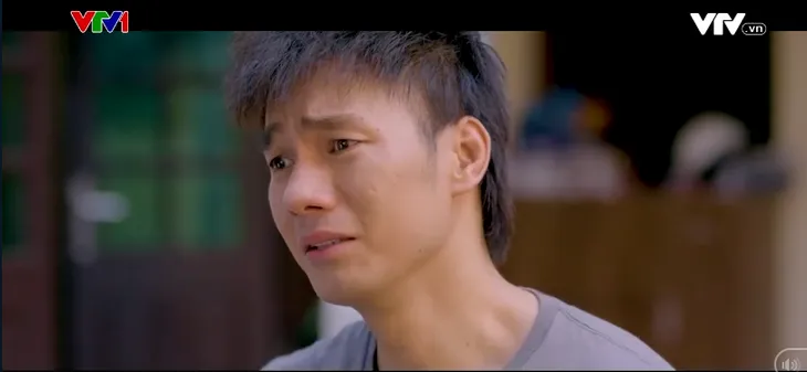 Hoàng Thùy Linh kết đôi Nhan Phúc Vinh trong phim giờ vàng - Ảnh 7. Hoàng Thùy Linh kết đôi Nhan Phúc Vinh trong phim giờ vàng - Ảnh 7.