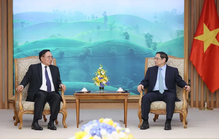 Thủ tướng Phạm Minh Chính tiếp Bộ trưởng Bộ Kế hoạch và Đầu tư Lào - Ảnh 2. Thủ tướng Phạm Minh Chính tiếp Bộ trưởng Bộ Kế hoạch và Đầu tư Lào - Ảnh 2.