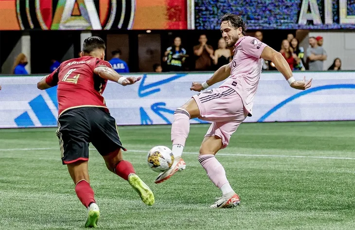 Không có Messi, Inter Miami thảm bại trong trận cầu mưa bàn thắng - Ảnh 1. Không có Messi, Inter Miami thảm bại trong trận cầu mưa bàn thắng - Ảnh 1.