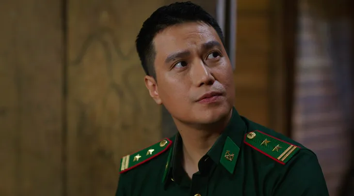 Cuộc chiến không giới tuyến - Tập 6: Bộ đội giải cứu cô bé mồ côi khỏi thiếu gia bắt vợ - Ảnh 13. Cuộc chiến không giới tuyến - Tập 6: Bộ đội giải cứu cô bé mồ côi khỏi thiếu gia bắt vợ - Ảnh 13.