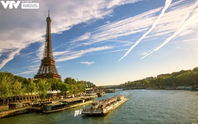 Tháp Eiffel qua ống kính của NSƯT Phạm Thanh Hà - Ảnh 3. Tháp Eiffel qua ống kính của NSƯT Phạm Thanh Hà - Ảnh 3.