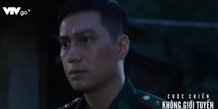 Cuộc chiến không giới tuyến - Tập 7: A Rề bị ngộ độc cả làng không ai giúp - Ảnh 1. Cuộc chiến không giới tuyến - Tập 7: A Rề bị ngộ độc cả làng không ai giúp - Ảnh 1.