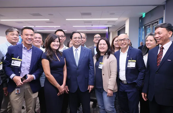 Thủ tướng Phạm Minh Chính thăm các công ty công nghệ hàng đầu Hoa Kỳ và thế giới - Ảnh 5. Thủ tướng Phạm Minh Chính thăm các công ty công nghệ hàng đầu Hoa Kỳ và thế giới - Ảnh 5.