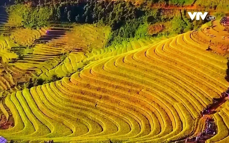 Vùng cao Tây Bắc những ngày chớm thu - Ảnh 1. Vùng cao Tây Bắc những ngày chớm thu - Ảnh 1.