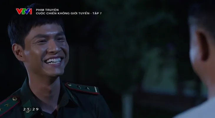 Khoảnh khắc Lưu nát, Điền nhập NSƯT Hoàng Hải, Tô Dũng trong Cuộc chiến không giới tuyến - Ảnh 2. Khoảnh khắc Lưu nát, Điền nhập NSƯT Hoàng Hải, Tô Dũng trong Cuộc chiến không giới tuyến - Ảnh 2.