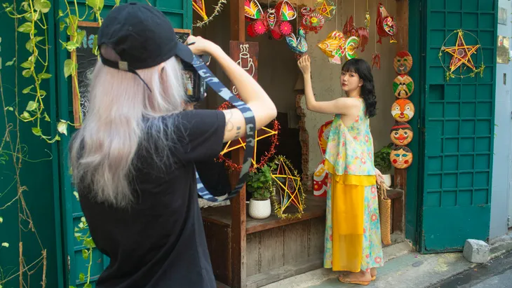 Các quán cà phê ở TP Hồ Chí Minh trang hoàng rực rỡ đón Trung thu - Ảnh 1. Các quán cà phê ở TP Hồ Chí Minh trang hoàng rực rỡ đón Trung thu - Ảnh 1.