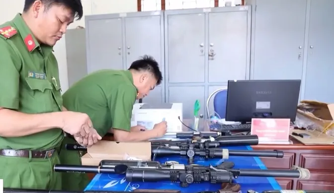 Bộ Công an tăng cường các biện pháp quản lý vũ khí tự chế - Ảnh 1. Bộ Công an tăng cường các biện pháp quản lý vũ khí tự chế - Ảnh 1.
