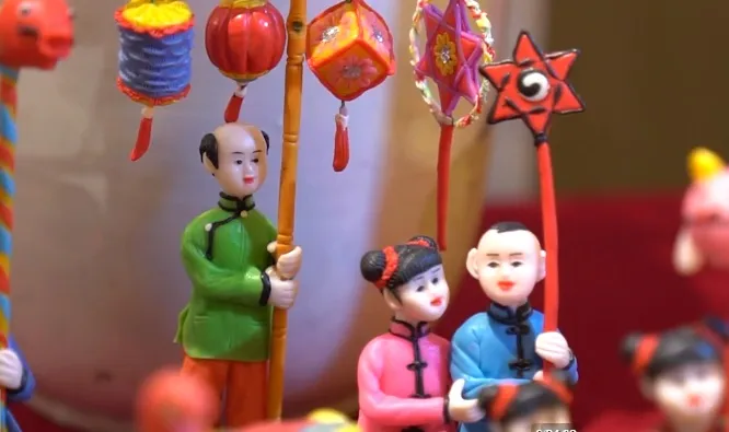 Trải nghiệm Trung thu truyền thống tại Phố cổ Hà Nội - Ảnh 1. Trải nghiệm Trung thu truyền thống tại Phố cổ Hà Nội - Ảnh 1.