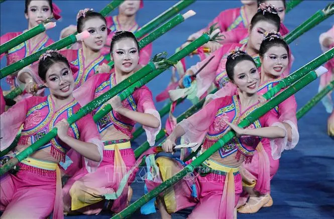 Trung Quốc kêu gọi hòa bình thông qua ASIAD 19 - Ảnh 3. Trung Quốc kêu gọi hòa bình thông qua ASIAD 19 - Ảnh 3.