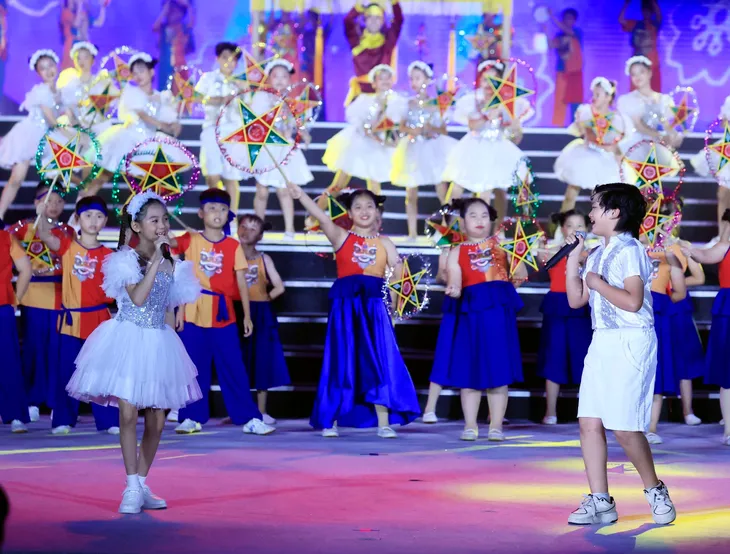 Chủ tịch nước Võ Văn Thưởng dự Lễ hội Thành Tuyên 2023 - Ảnh 1. Chủ tịch nước Võ Văn Thưởng dự Lễ hội Thành Tuyên 2023 - Ảnh 1.