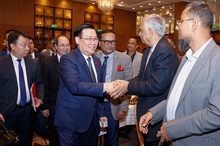 Việt Nam và Bangladesh cần tăng cường kết nối giữa doanh nghiệp hai nước - Ảnh 1. Việt Nam và Bangladesh cần tăng cường kết nối giữa doanh nghiệp hai nước - Ảnh 1.