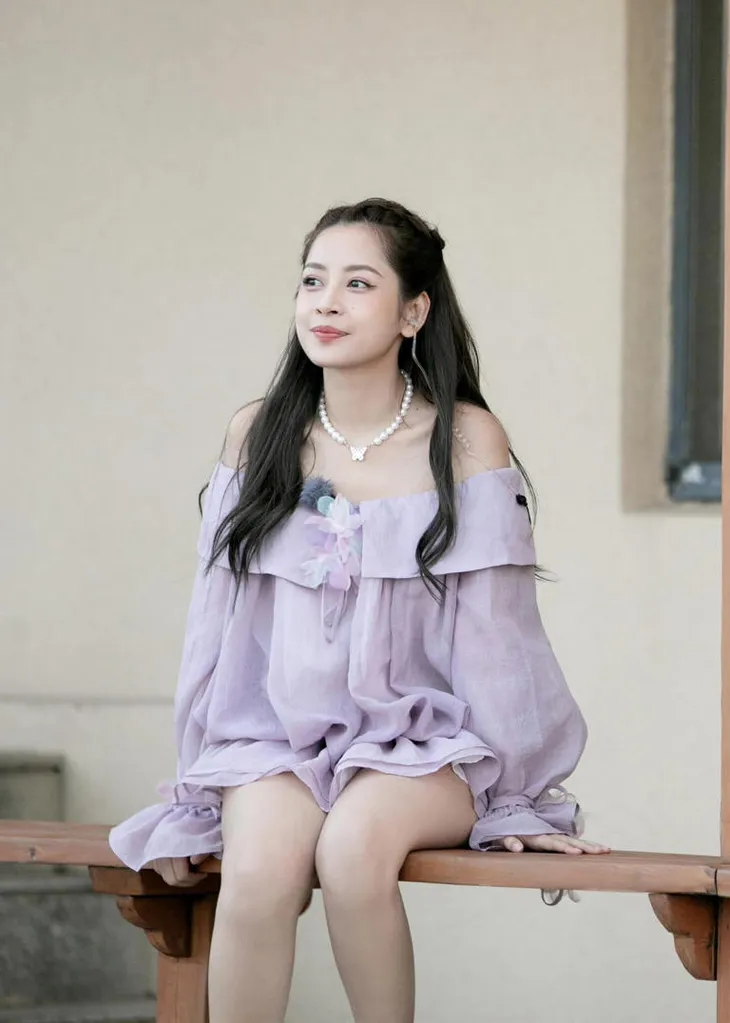Chi Pu lọt từ khóa hot trên MXH Trung Quốc, Bùi Lan Hương nói về áp lực trong chuyện yêu Dùng khù - Ảnh 1. Chi Pu lọt từ khóa hot trên MXH Trung Quốc, Bùi Lan Hương nói về áp lực trong chuyện yêu Dùng khù - Ảnh 1.