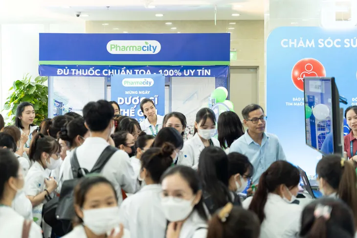Nâng cao vai trò dược sĩ trong hệ thống y tế - Ảnh 3. Nâng cao vai trò dược sĩ trong hệ thống y tế - Ảnh 3.