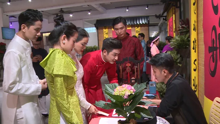 Nghệ sĩ TP Hồ Chí Minh tề tựu ngày giỗ Tổ ngành sân khấu - Ảnh 1. Nghệ sĩ TP Hồ Chí Minh tề tựu ngày giỗ Tổ ngành sân khấu - Ảnh 1.