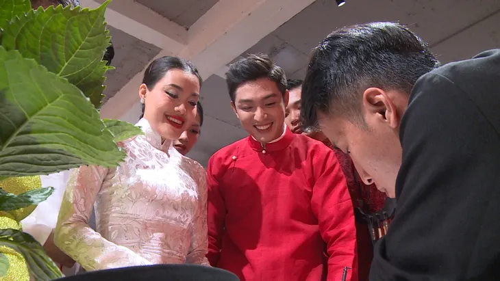 Nghệ sĩ TP Hồ Chí Minh tề tựu ngày giỗ Tổ ngành sân khấu - Ảnh 2. Nghệ sĩ TP Hồ Chí Minh tề tựu ngày giỗ Tổ ngành sân khấu - Ảnh 2.