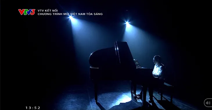 Phim tài liệu Ánh sáng: Xúc động hành trình thực hiện ước mơ với âm nhạc của người khiếm thị - Ảnh 2. Phim tài liệu Ánh sáng: Xúc động hành trình thực hiện ước mơ với âm nhạc của người khiếm thị - Ảnh 2.