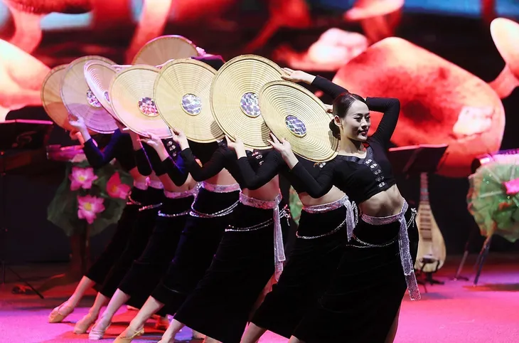 Thủ tướng Chính phủ Phạm Minh Chính dự khai mạc triển lãm ảnh tại Brazil về Chủ tịch Hồ Chí Minh và đất nước, con người Việt Nam - Ảnh 3. Thủ tướng Chính phủ Phạm Minh Chính dự khai mạc triển lãm ảnh tại Brazil về Chủ tịch Hồ Chí Minh và đất nước, con người Việt Nam - Ảnh 3.