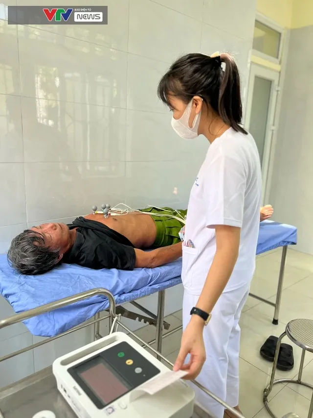 Sàng lọc ung thư miễn phí cho hơn 230 người dân tại Vĩnh Phúc - Ảnh 5.