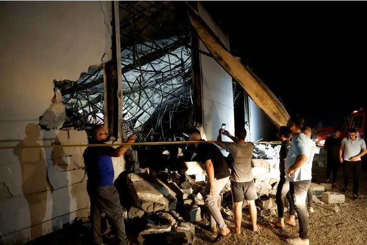 Cháy lớn tại đám cưới ở Iraq: Nhiều người đang trong tình trạng nguy kịch - Ảnh 1. Cháy lớn tại đám cưới ở Iraq: Nhiều người đang trong tình trạng nguy kịch - Ảnh 1.