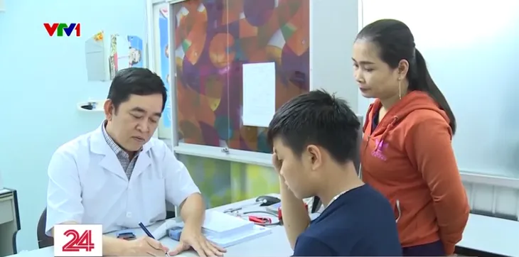Nhiều trường hợp bệnh nhi nguy kịch vì bệnh dại - Ảnh 2. Nhiều trường hợp bệnh nhi nguy kịch vì bệnh dại - Ảnh 2.