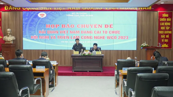 Việt Nam lần đầu tổ chức sự kiện toàn cầu về công nghệ hỗ trợ hải quan - Ảnh 1. Việt Nam lần đầu tổ chức sự kiện toàn cầu về công nghệ hỗ trợ hải quan - Ảnh 1.