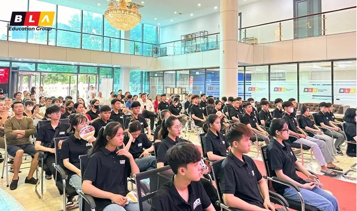 Tập đoàn giáo dục BLA mang Lễ hội Bia Oktoberfest từ Đức về Việt Nam - Ảnh 5. Tập đoàn giáo dục BLA mang Lễ hội Bia Oktoberfest từ Đức về Việt Nam - Ảnh 5.