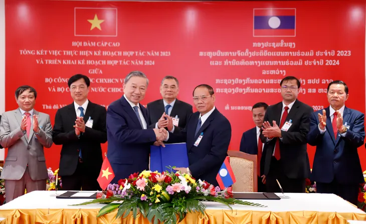 Tăng cường hợp tác an ninh Việt Nam - Lào - Ảnh 10. Tăng cường hợp tác an ninh Việt Nam - Lào - Ảnh 10.