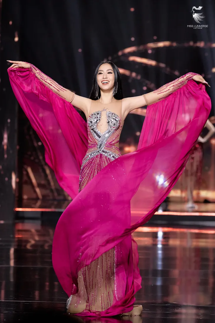 Bùi Quỳnh Hoa đăng quang Miss Universe Vietnam 2023 - Ảnh 35. Bùi Quỳnh Hoa đăng quang Miss Universe Vietnam 2023 - Ảnh 35.