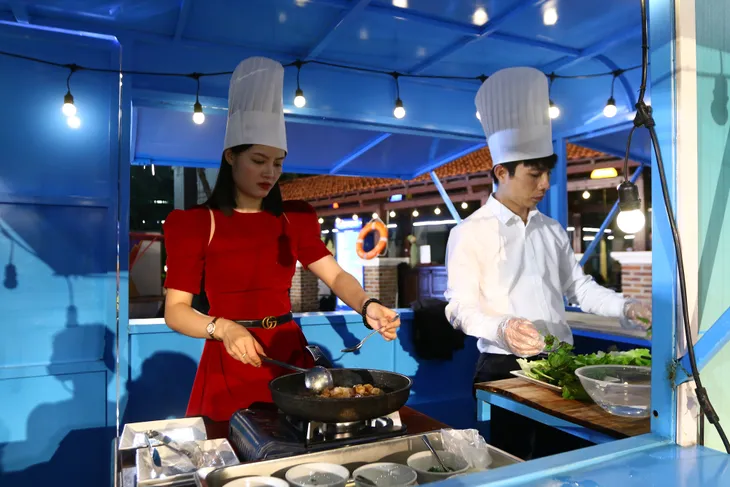 Gala Hãy yêu nhau đi: Cuộc hội ngộ đầy cảm xúc của mùa 2! - Ảnh 10. Gala Hãy yêu nhau đi: Cuộc hội ngộ đầy cảm xúc của mùa 2! - Ảnh 10.