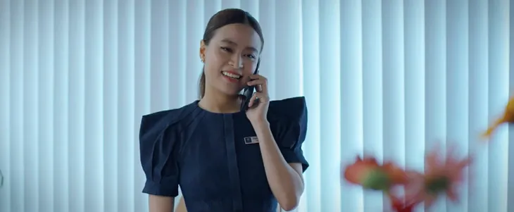 Không ngại cưới chỉ cần một lý do - Tập 4: Say rượu, Yến (Hoàng Thuỳ Linh) mượn Phong (Nhan Phúc Vinh) làm người yêu - Ảnh 2. Không ngại cưới chỉ cần một lý do - Tập 4: Say rượu, Yến (Hoàng Thuỳ Linh) mượn Phong (Nhan Phúc Vinh) làm người yêu - Ảnh 2.