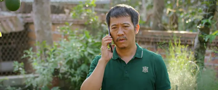 Không ngại cưới chỉ cần một lý do - Tập 4: Say rượu, Yến (Hoàng Thuỳ Linh) mượn Phong (Nhan Phúc Vinh) làm người yêu - Ảnh 3. Không ngại cưới chỉ cần một lý do - Tập 4: Say rượu, Yến (Hoàng Thuỳ Linh) mượn Phong (Nhan Phúc Vinh) làm người yêu - Ảnh 3.