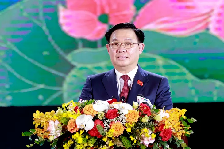 Nghệ An: Kỷ niệm 60 năm thành lập thành phố Vinh - Ảnh 5.