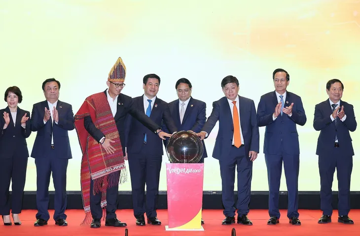 Vietjet mở đường bay thẳng Hà Nội - Jakarta - Ảnh 1. Vietjet mở đường bay thẳng Hà Nội - Jakarta - Ảnh 1.