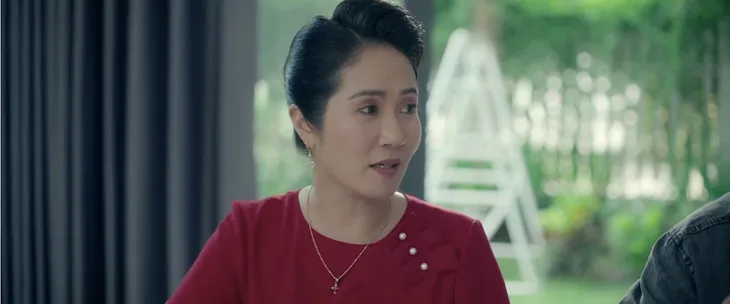 Biệt dược đen - Tập 2: Vương bị siết cổ, hung thủ có thể là nữ - Ảnh 8. Biệt dược đen - Tập 2: Vương bị siết cổ, hung thủ có thể là nữ - Ảnh 8.