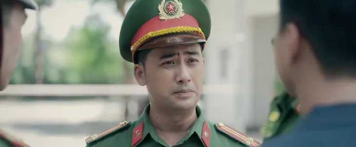 Biệt dược đen - Tập 1: Hé lộ quá khứ đầy ám ảnh của Tuấn (Huỳnh Anh) - Ảnh 5. Biệt dược đen - Tập 1: Hé lộ quá khứ đầy ám ảnh của Tuấn (Huỳnh Anh) - Ảnh 5.
