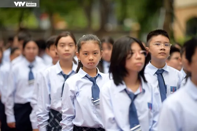 Khai giảng năm học mới 2023-2023: Lấy học sinh làm trung tâm, hướng tới trường học hạnh phúc - Ảnh 9. Khai giảng năm học mới 2023-2023: Lấy học sinh làm trung tâm, hướng tới trường học hạnh phúc - Ảnh 9.