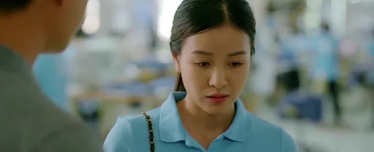 Làng trong phố - Tập 27: Anh em xóm trọ ra tay dạy dỗ tên quản đốc sở khanh bắt Dành phá thai - Ảnh 5. Làng trong phố - Tập 27: Anh em xóm trọ ra tay dạy dỗ tên quản đốc sở khanh bắt Dành phá thai - Ảnh 5.