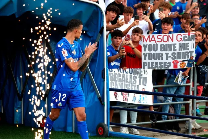 Mason Greenwood ra mắt tại Getafe - Ảnh 1. Mason Greenwood ra mắt tại Getafe - Ảnh 1.