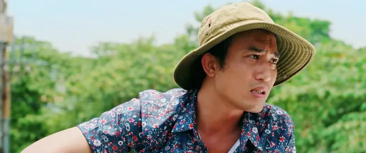 Làng trong phố - Tập 28: Hiếu tự ti vì mất việc đúng lúc Hoài sắp được thăng chức - Ảnh 28. Làng trong phố - Tập 28: Hiếu tự ti vì mất việc đúng lúc Hoài sắp được thăng chức - Ảnh 28.