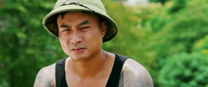 Làng trong phố - Tập 28: Hiếu tự ti vì mất việc đúng lúc Hoài sắp được thăng chức - Ảnh 29. Làng trong phố - Tập 28: Hiếu tự ti vì mất việc đúng lúc Hoài sắp được thăng chức - Ảnh 29.