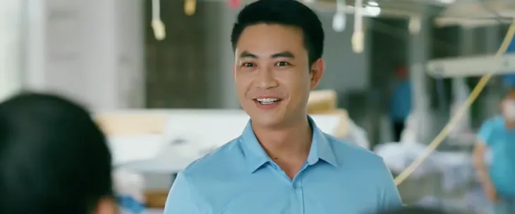 Làng trong phố - Tập 28: Hiếu tự ti vì mất việc đúng lúc Hoài sắp được thăng chức - Ảnh 6. Làng trong phố - Tập 28: Hiếu tự ti vì mất việc đúng lúc Hoài sắp được thăng chức - Ảnh 6.
