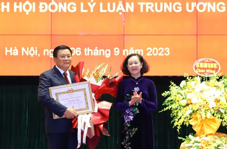 Học viện Chính trị Quốc gia Hồ Chí Minh khai giảng năm học mới - Ảnh 3. Học viện Chính trị Quốc gia Hồ Chí Minh khai giảng năm học mới - Ảnh 3.