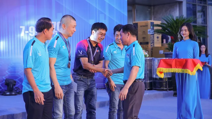 Đài THVN kỷ niệm 53 năm ngày phát sóng chương trình truyền hình đầu tiên - Ảnh 8. Đài THVN kỷ niệm 53 năm ngày phát sóng chương trình truyền hình đầu tiên - Ảnh 8.